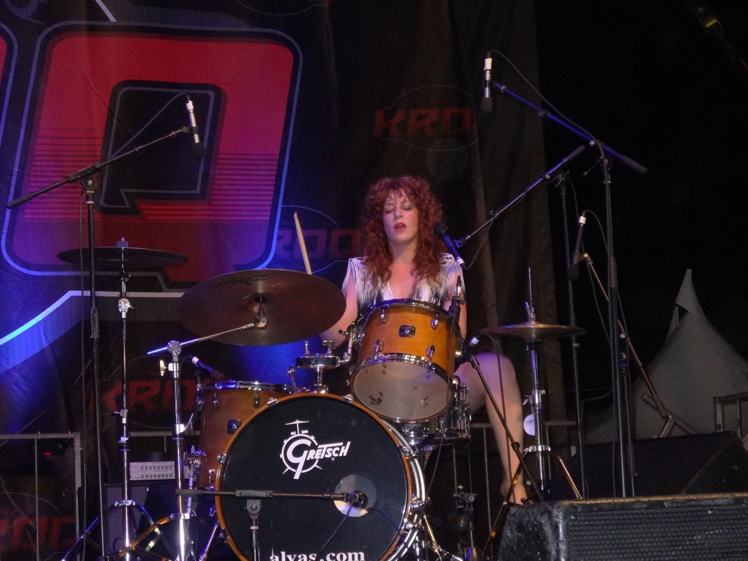 Deap Vally's Julie Edwards.